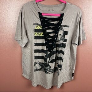 Trunk Ltd. Kurt Conan lace up v-neck short sleeve t-shirt size large